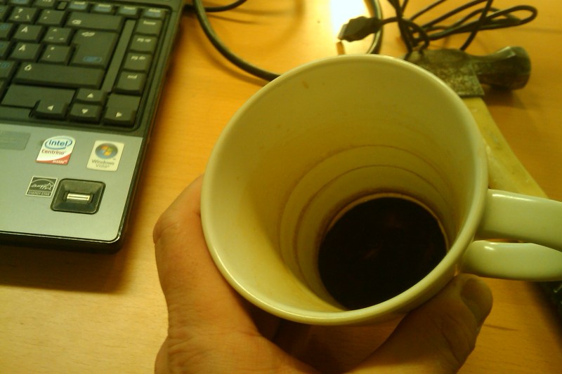 Ny mugg, gammalt kaffe